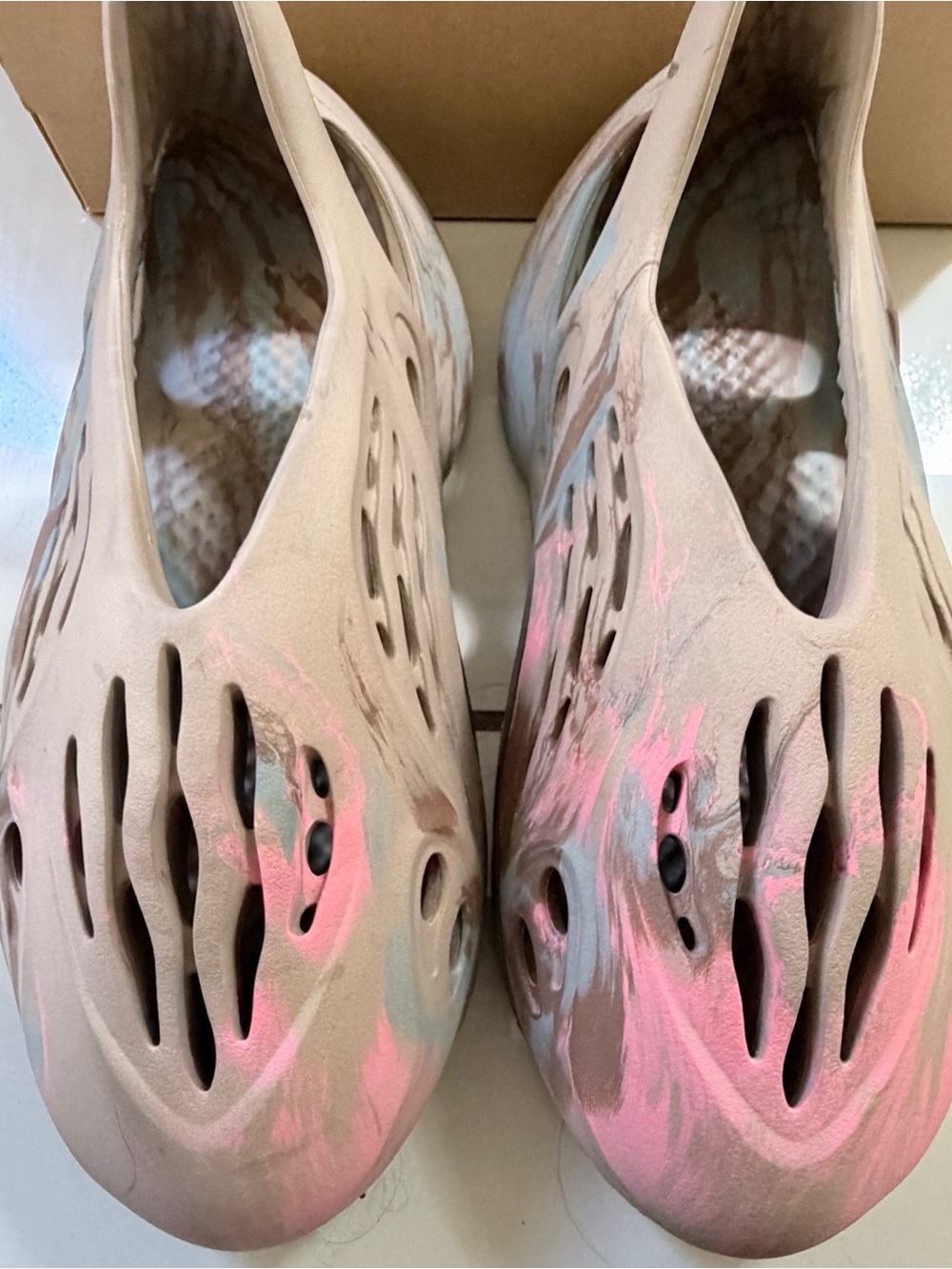 Yeezy Foam Runner Men’s Size 8*** Brand new in box. - Picture 6 of 7